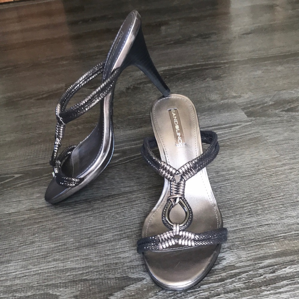Bandolino strappy heels